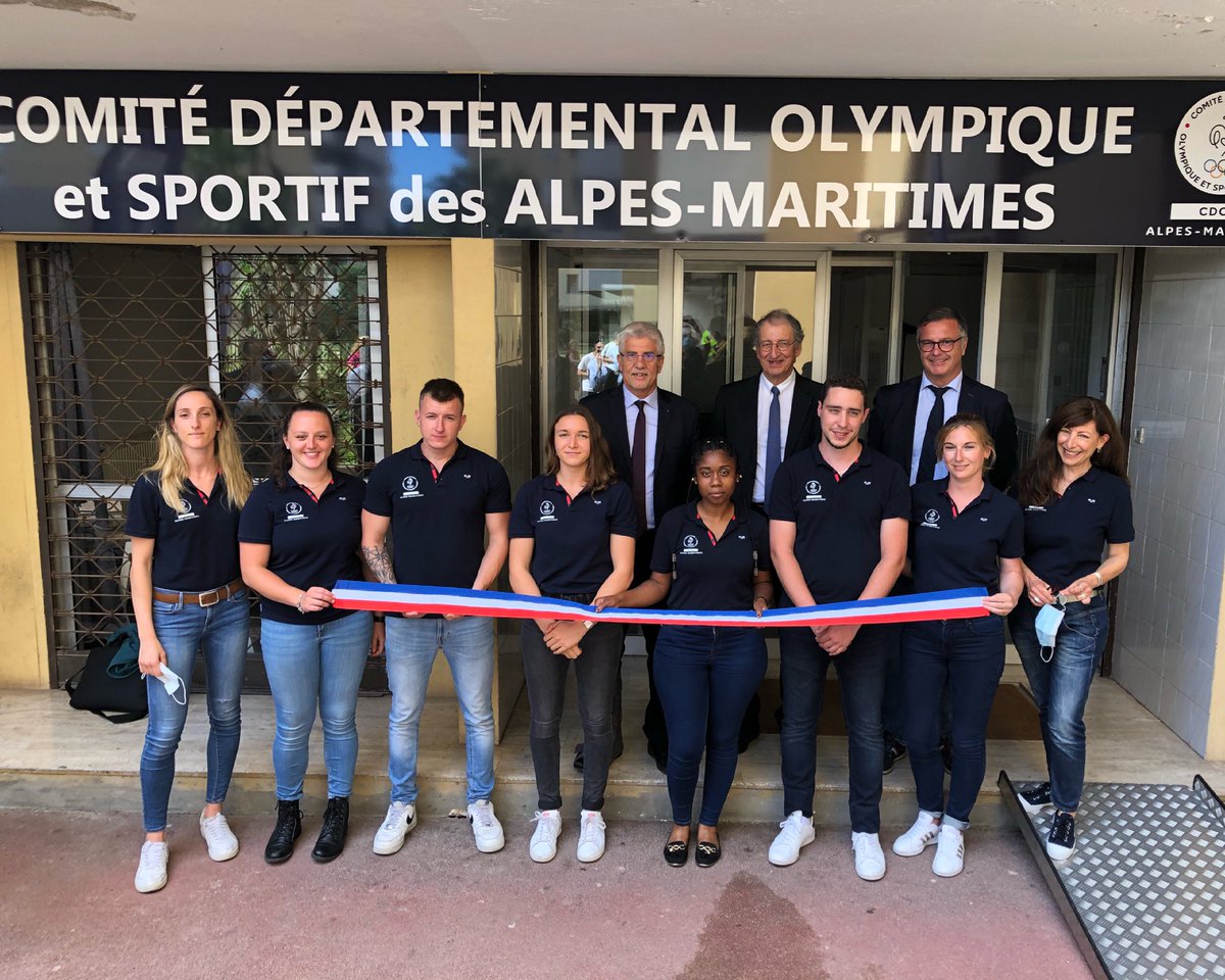 nabed06's tweet photo. Le @cdos06 vient d’inaugurer ses nouveaux locaux à Nice Ouest en présence de Denis Masseglia PDT du Comité national olympique et sportif français et Philippe Liberman PDT du #crospaca @villedenice #nice #alpesmaritimes #jeuxolympiques #tokyo #paris2024 #CNOSF https://t.co/4yDP2zR6bv