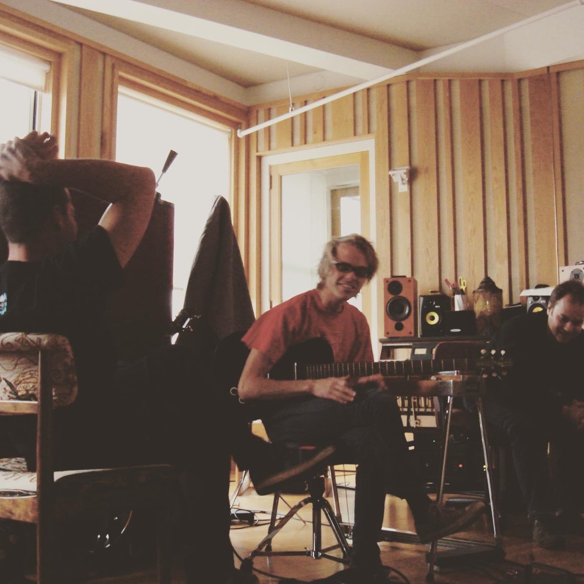 marybragg's tweet photo. Today marks the 10-year anniversary of Tattoos & Bruises! Grab a copy for $5 in my merch store to celebrate. I’d just started finding my way around songs, but I’m proud of the work my band and I did on it. Fun fact: I made this album in @NorahJones’s home studio. #homestudiogoals https://t.co/zk3EX1aI96