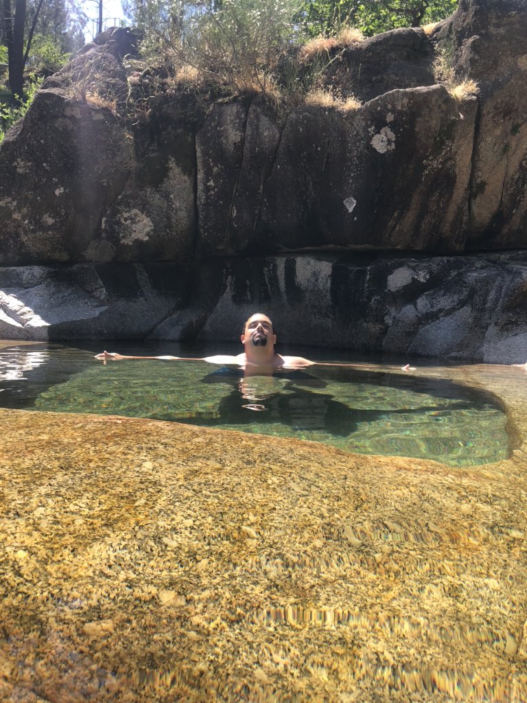 leonelleite3's tweet photo. Charging mode! 
Always go back to places where you were happy! #bartenderonthemove #nature #wild #geres #parquenatural https://t.co/lUizCW1d5K