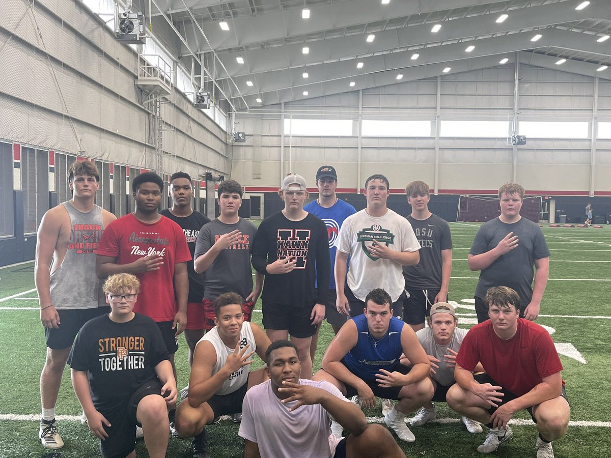 4ISP's tweet photo. Always working! Thanks to @Jason_Howell for coming out to watch our training session! ⭐️⭐️⭐️⭐️’s #wemakeours https://t.co/A8t3ihiLUM