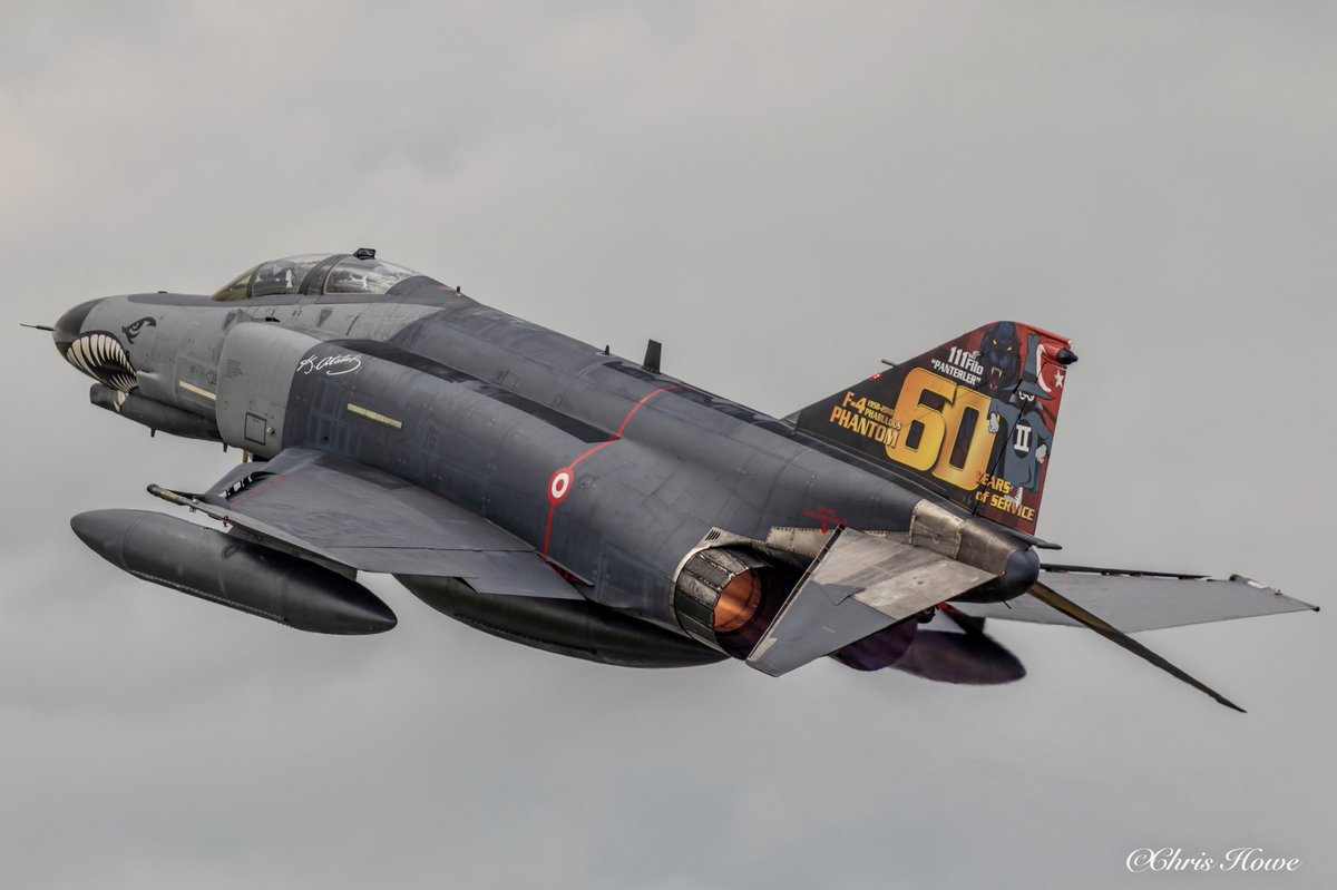 cjh3051's tweet photo. Terminator 2020 #avgeek #aviation #aviationdaily #aviationphotography #aircraft #airshow #airtattoo #canonaviation #f4phantom #liveforthestory #planespotting #photography #potn #RIAT19 #sigmauk #sigmaphoto #teamcanon #türkhavakuvvetleri #turkishairforce @BoeingDefense @TSKGnkur https://t.co/O3tAvdbimP