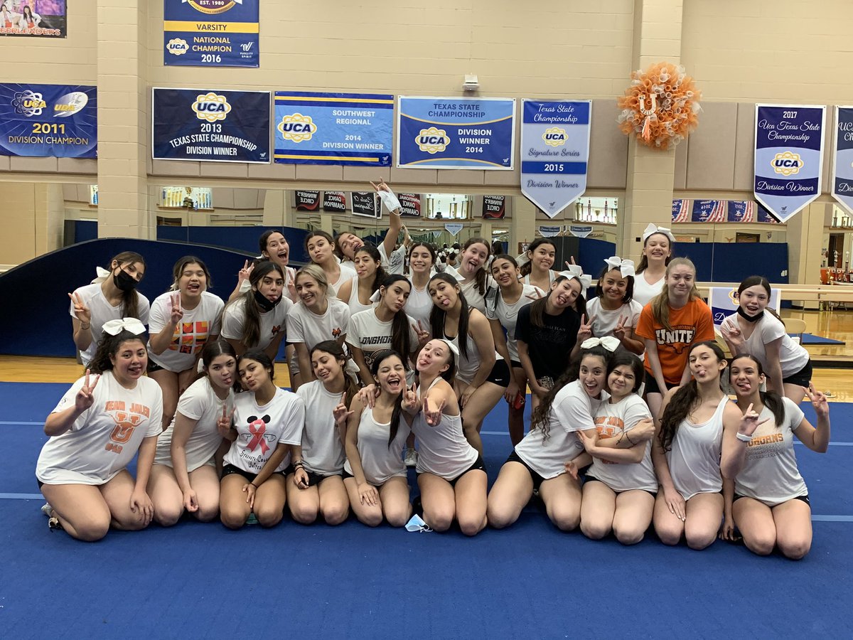 UHS CHEER 2021-2022 tweet media