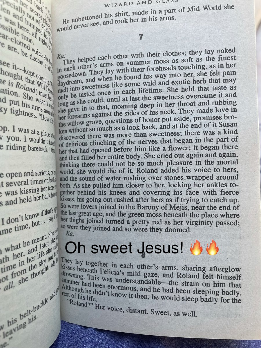 Piper01351409's tweet photo. @StephenKing I’m gonna need you to write a whole series on Susan and Roland’s romance. I am here for it! #darktower #stephenking #romance #thisisnotgoingtoendgood https://t.co/JCpV7aK4yK