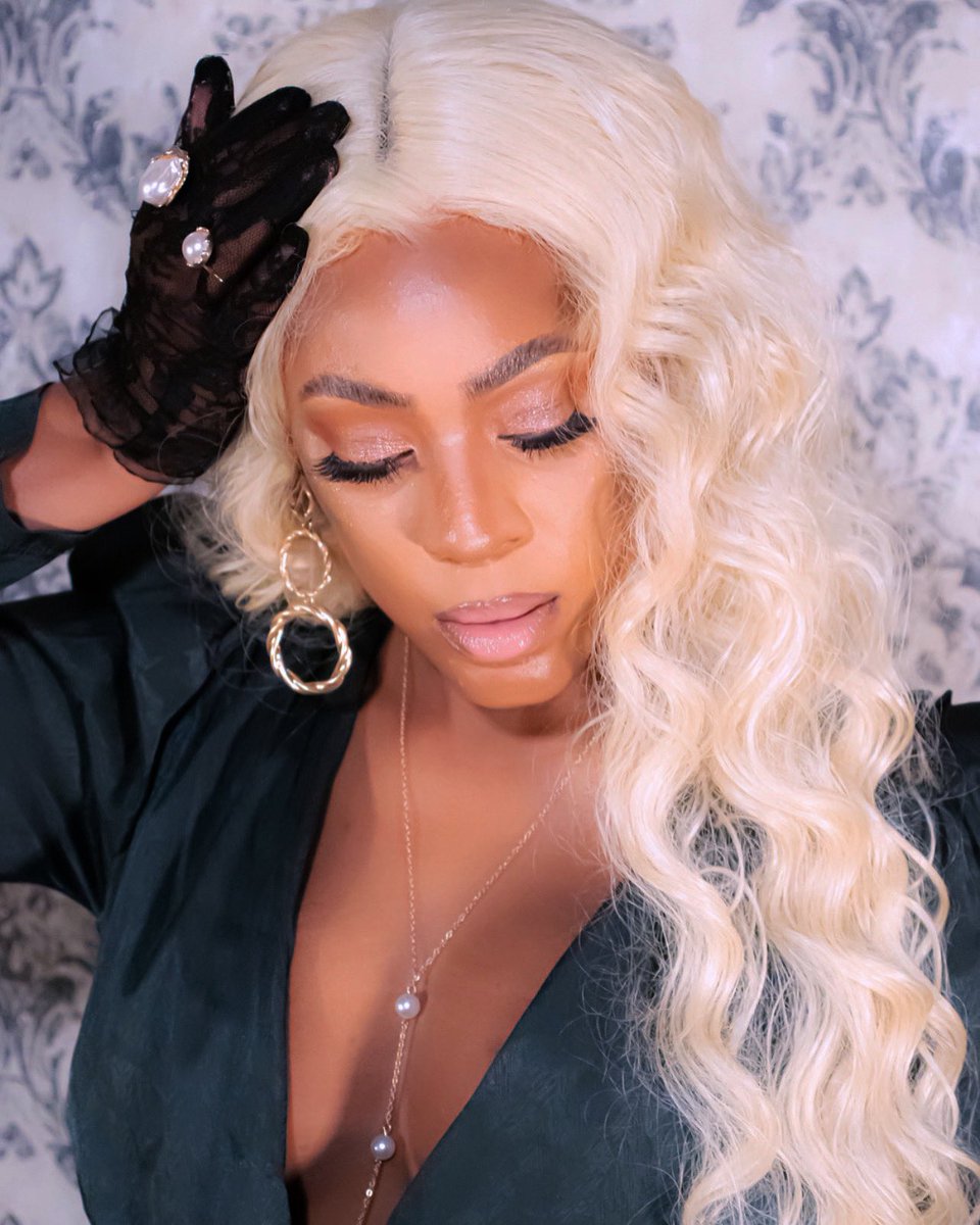 NeverBeckyMua's tweet image. #makeuphacks #Contourhacks #Contourtutorial  #beautytips #makeuptransformation #contouring #makeuptrends #makeupreviwe #makeupartists #makeuplooks #Contour #beautyhacks #muaworldwide #makeupreels #melaninmakeupdaily #undiscovered_muas #basemake #makeup #makeupinspiration