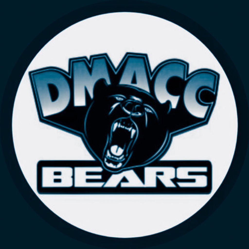 reanna_hutch's tweet image. Beyond excited to be a Bear!! #DMACC #Committed   Thank you @coachdmacc @JocelynKovarik @DmaccWBB 🏀

@TWBlack2022  
@vcteamwi 
@ECN_Athletics
