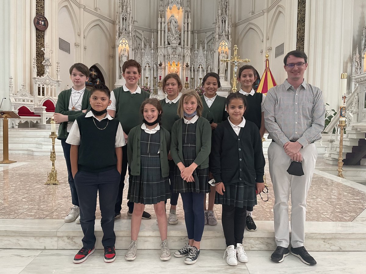 DenCathSchools's tweet photo. Fifth-grade students from St. Clare of Assisi Catholic School in Edwards, Colorado, attended Mass at the Cathedral as part of their field trip to Denver last week.

#CatholicEducation https://t.co/g3WGQjekyh