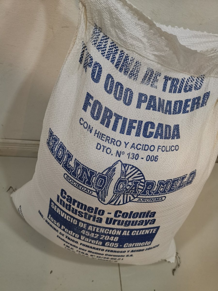 OllaHoy's tweet photo. Continuamos recibiendo donaciones.
Esta ves de ONIRA .
Gracias por la ayuda para poder continuar haciendo funcionar nuestro #Merendero. https://t.co/c4AfJx0kMm