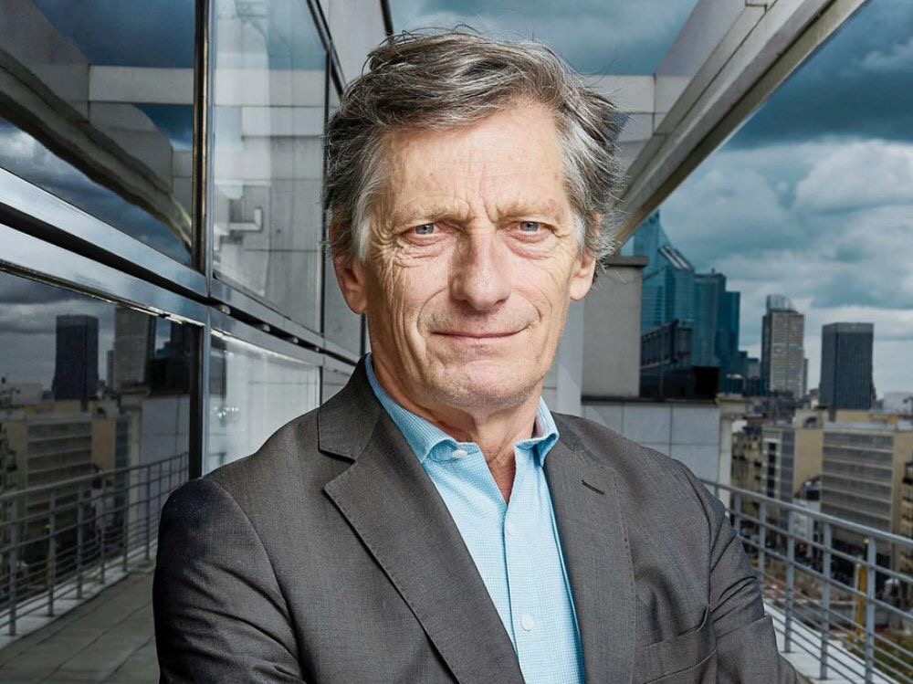 jagarnier's tweet photo. Qui est Nicolas de Tavernost, patron de M6 et futur PDG du mariage avec TF1? https://t.co/csG6YLUbZW https://t.co/IvxsDhqEA7