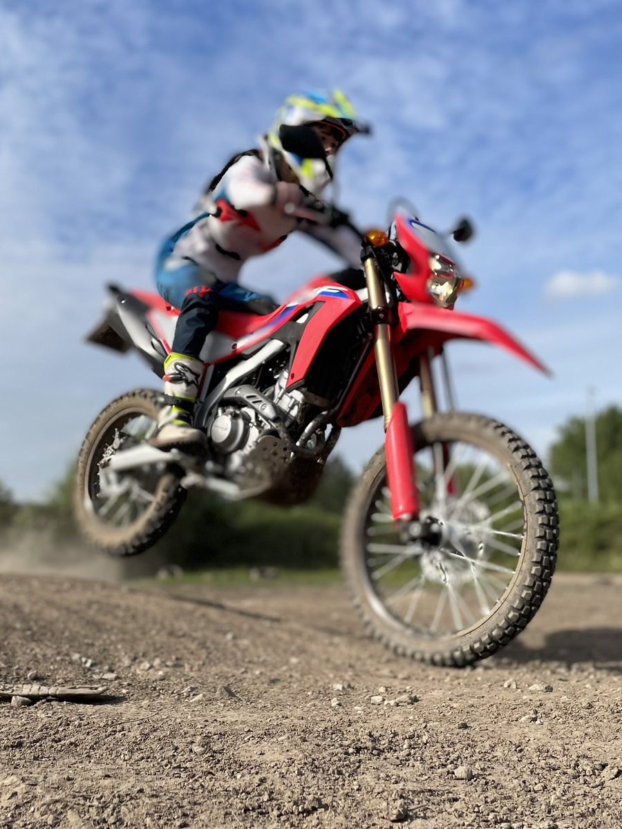 shepbrosbakery's tweet photo. The eldest of the shepherd boys loving the #hondacrf300l @Honda_UK he chucks it around like an 85 😂 https://t.co/Oep6y8dlCW
