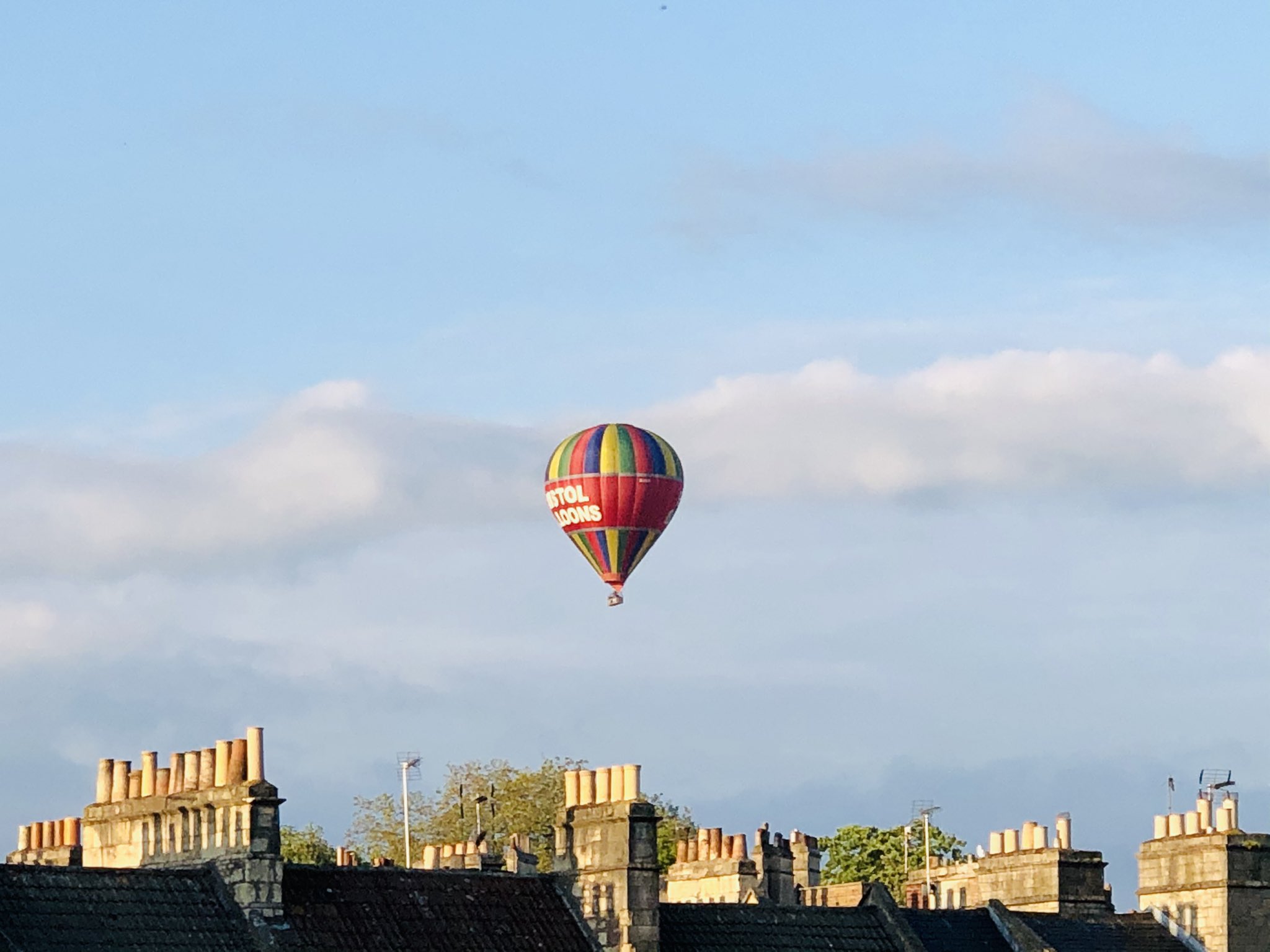 にゃー 21イギリス大学院 部屋からの景色 最高すぎん バースにして良かったと思う日々 イギリス大学院 イギリス留学 バース大学 イギリス T Co Mv1xr5xzto Twitter
