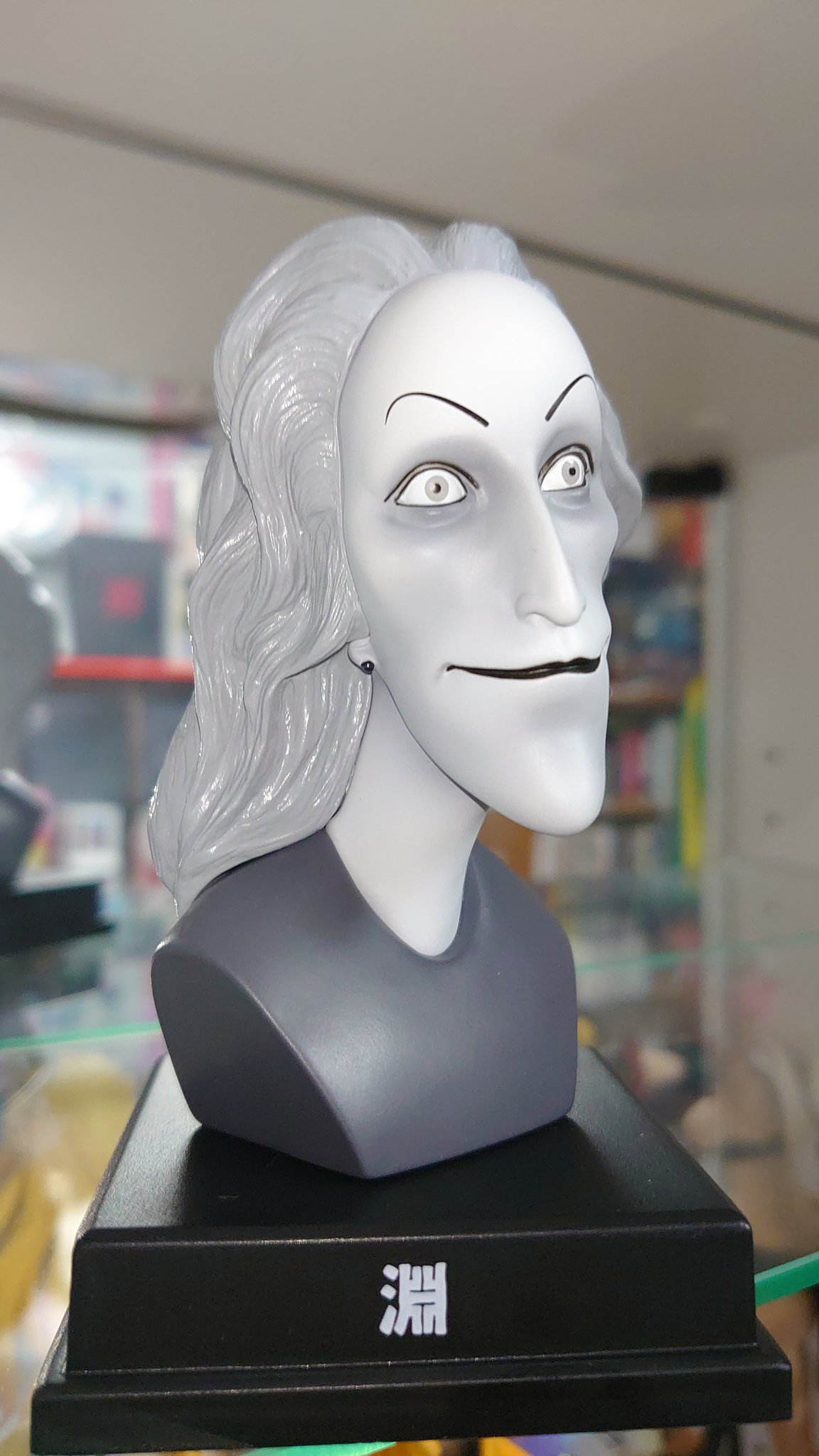 カ ジラ 伊藤潤二 怪奇箱 より淵が出てくる 淵さんをフィギュアで入手出来るとは嬉しい限り ファッションモデル という話で出てくるトラウマフェイスの淵さん 正体は謎ですが異形に近い存在ですね カ ジラ 伊藤潤二 怪奇箱 より淵が出てくる 淵さんをフィギュアで入手出来るとは嬉しい限り ファッションモデル という話で出てくるトラウマフェイスの淵さん 正体は謎ですが異形に近い存在ですね