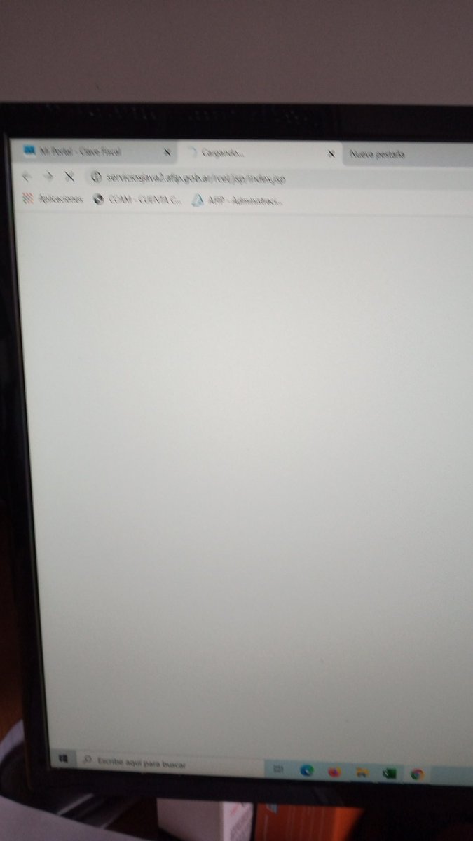 atinatitan's tweet photo. @AFIPcomunica Lo ideal sería que funcione la página INOPERANTES. Creen que nuestro tiempo no vale nada. https://t.co/HVtEKOkwqV