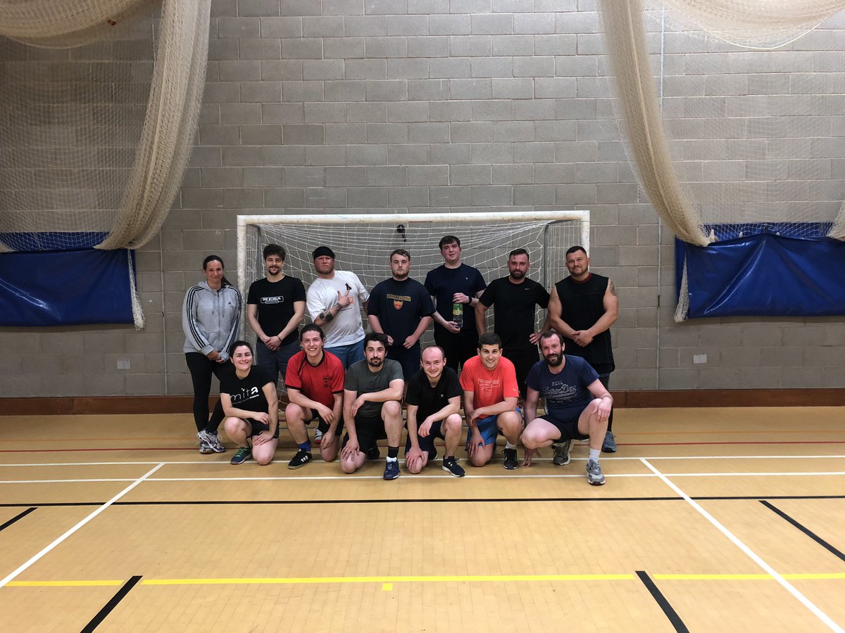 TheMountSports's tweet photo. Fantastic to see York Handball training in our Sports hall.... lots of happy faces 😃🏐 

@YorkHandball @YorkHandball 

#ukhandball #handball #york @TheMountSports @MountSchoolYork https://t.co/RNBvjHZpuk