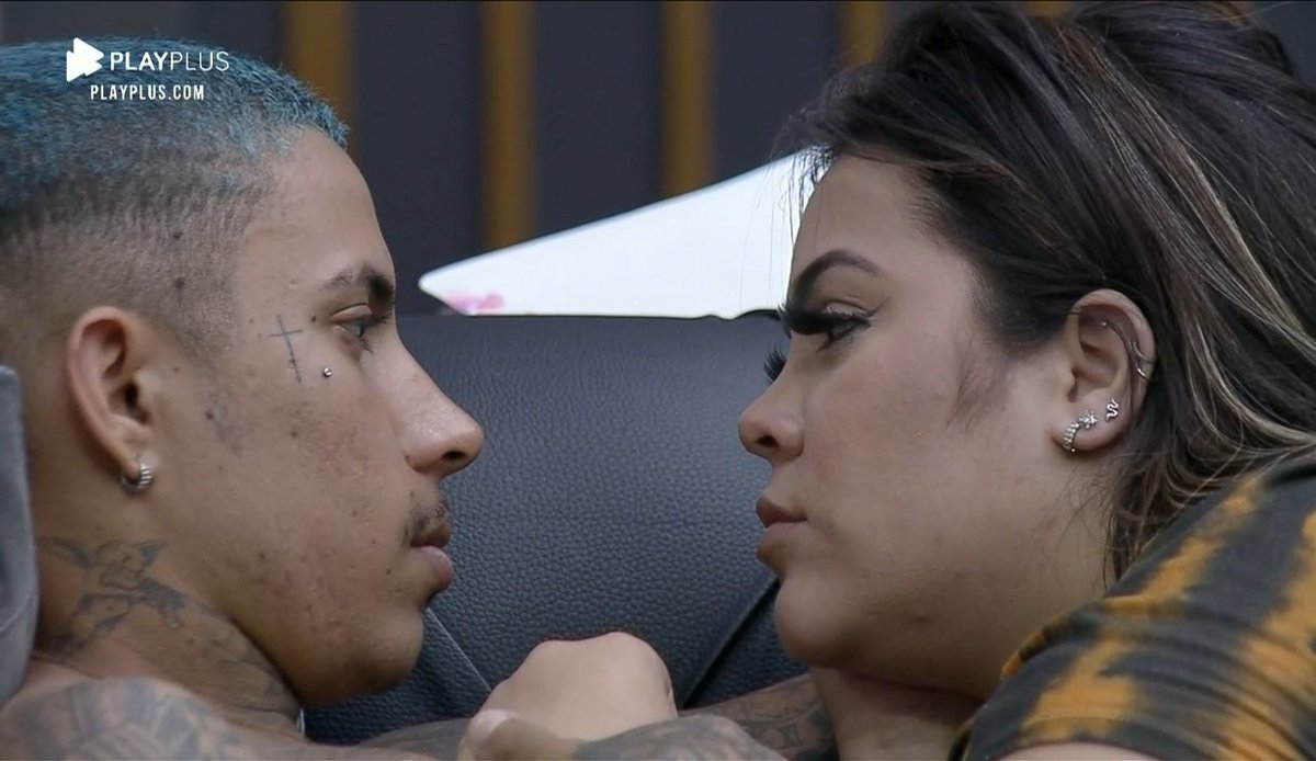 izafenix's tweet photo. A única certeza que eu tenho é que eu amo vcs e vou tá com vcs até o fim, e por vcs que tô assistindo isso e minha parte eu farei eu prometo! Ficam calmos por favor ❤ https://t.co/fslJTpVXAP