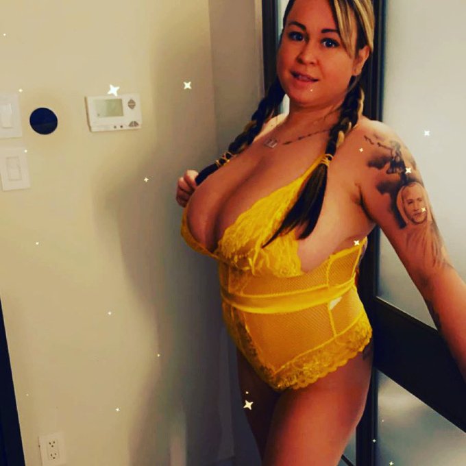 Pittsburgh tomorrow and Wednesday. Hit me up to book a fan video or meet me. Brandytalore1@gmail.com