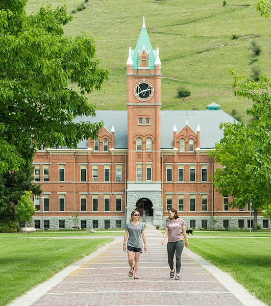 June is officially here! Thank you to those of you who have chosen UM this summer to heat up your studies. Although we will wrap up the first half of summer on June 18, there is still time to register for the second 6-week or third 3-week sessions starting June 21! #umsummer #um