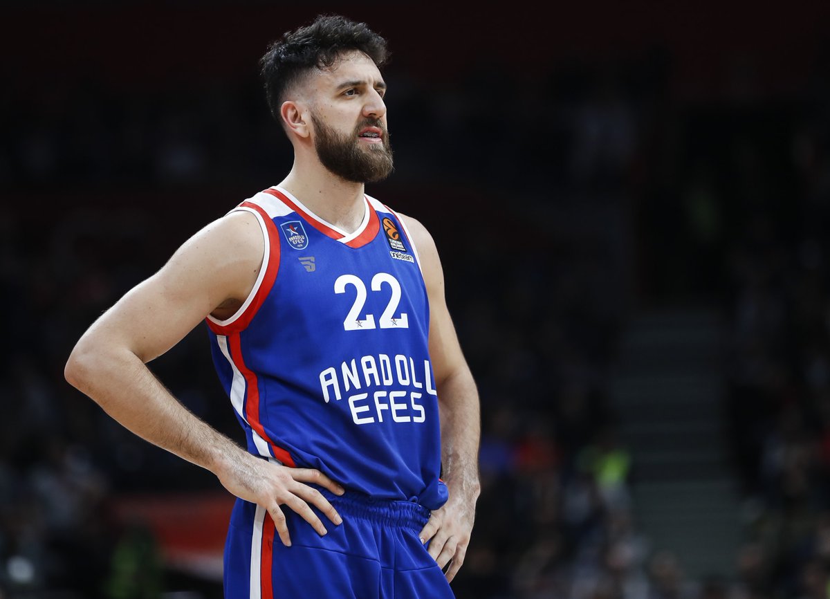 SeeRed_Br's tweet photo. 🚨| RUMOR!

O Chicago Bulls tem mostrado interesse em uma troca pelo armador Vasilije Micic, que foi eleito MVP da última temporada da EuroLeague.

Obs: O Oklahoma City Thunder tem os direitos do jogador.

🗞️- Mozzart Sport. https://t.co/dhTIGI6NEv
