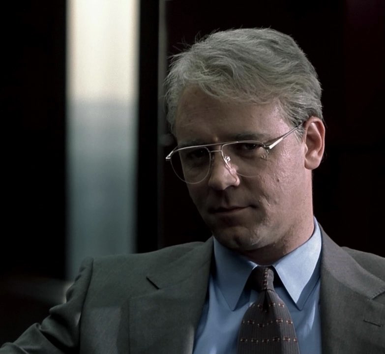 Russell Crowe looking alarmingly like John Major in The Insider (1999)