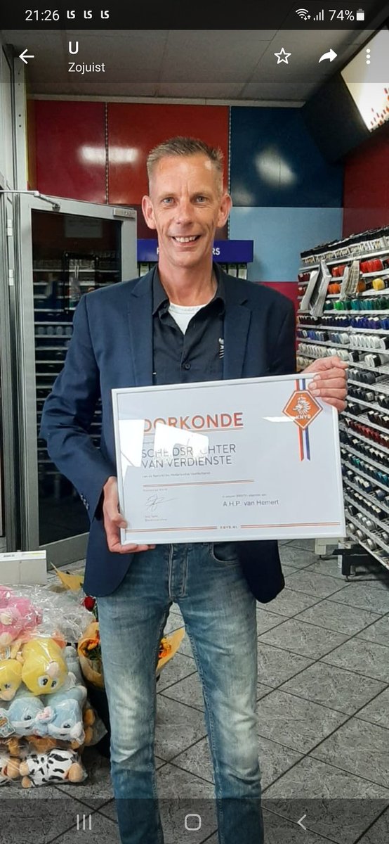 Weinig gedaan dit seizoen, maar toch een hele mooie blijk van waardering van de Knvb, gaan we toch maar weer door, met seizoen 34....