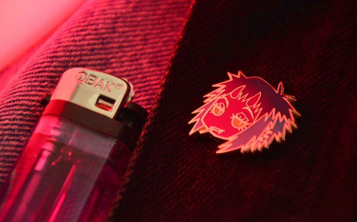 Monielponi's tweet photo. ✨DEMON PILLSY HARD ENAMEL PIN✨

YES💖 these are the pictures from the photoshoot we did with @Tora_dessu  ! take a look at the details of my beautiful first pin 🥺
If you want to grab your LIMITED EDITION, here it is https://t.co/txxKqGAvw2 💖
SHARES ARE VERY MUCH APPRECIATED🥺 https://t.co/ANHyWdr9B1