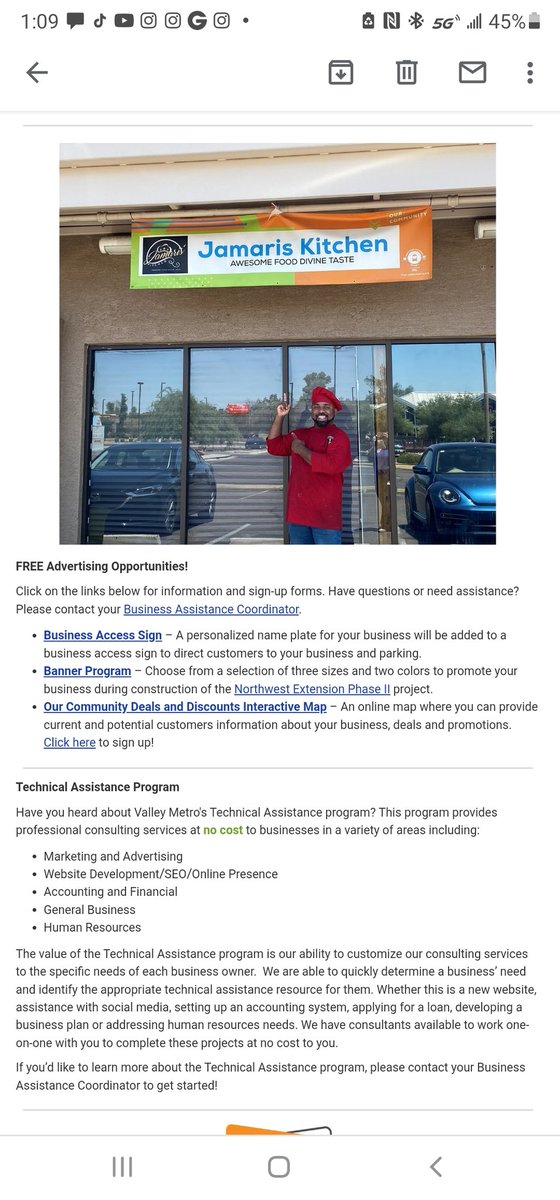 JamarisKitchen's tweet photo. So nice to See I made @valleymetro June Newsletter (website) so exciting to see my photo. Thank you VALLEY Metro Transit!! #valleymetron #northwestextension #jamariskitchen #supportsmallbusinesses #BlackOwnedBusiness https://t.co/JmAEUjEWZp
