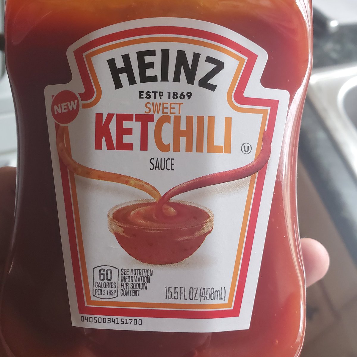 MattySandz's tweet photo. New condiment flex this week #ketchili @HeinzTweets https://t.co/hkODN9N2E0