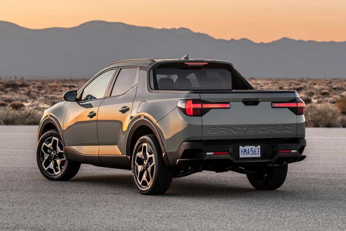 liftkits4less's tweet photo. https://t.co/VUiqh0sp37

Revealed! 2022 Hyundai Santa Cruz Fuel Economy Figures

#hyundai , #santa , #cruz , #buyers , #truck , #pickup , #design , #allwheel , #drive , #fuel , #efficiency , #AWD , #unibocy https://t.co/ONUJ2VxcJ6