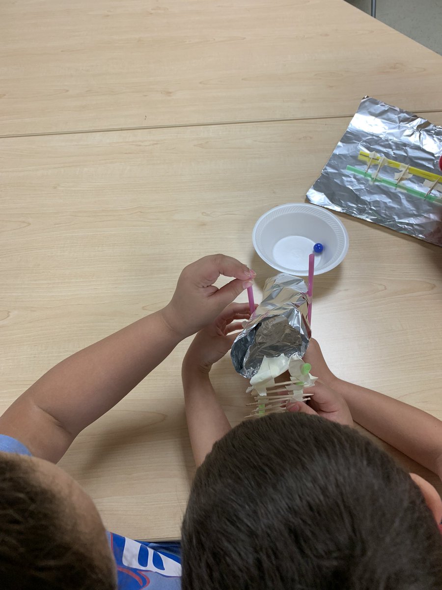 TESChallengeLab's tweet image. Day 1 of summer school with @NESChallengeLab was a success! #STEMifyYourLifeKISD #KISDBEST