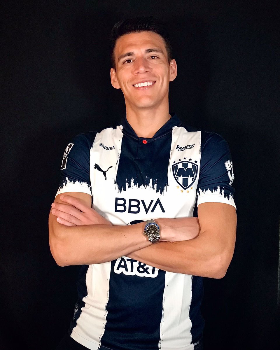 Héctor Moreno tweet media