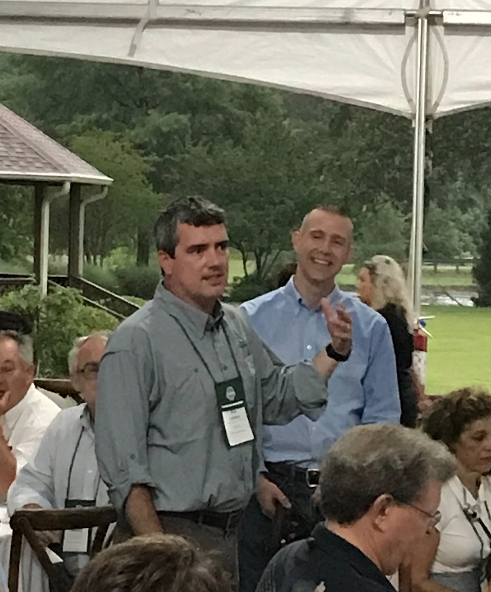 RiceArkansas's tweet image. We&apos;re glad that #SASDA attendees could learn about some of the nation&apos;s best waterfowl habitat on their trip to Five Oaks Hunting Lodge tonight. 
Guests were welcomed by former @DucksUnlimited  Chairman @Gdunklin who discussed the importance of #conservation and the...
(1/3)