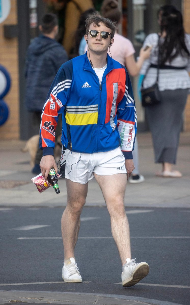 brokebackstan's tweet photo. men i do NOT wanna see you in shorts longer than this this summer. if you’re wearing long shorts please stay inside bc i don’t wish to perceive it! https://t.co/as99QuTBZ0
