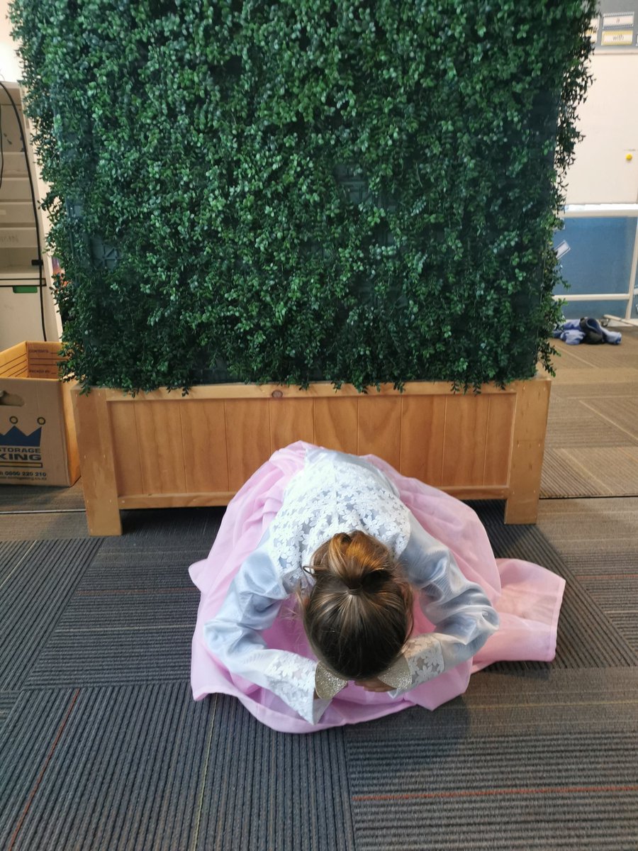 Today's diversity learning took us to Korea 🇰🇷. We experimented with Korean cooking, practised using chop sticks, explored Luna New Year and tried on some traditional costumes. #diversity #inclusion <a href="/StonefieldsSch/">Stonefields School</a>