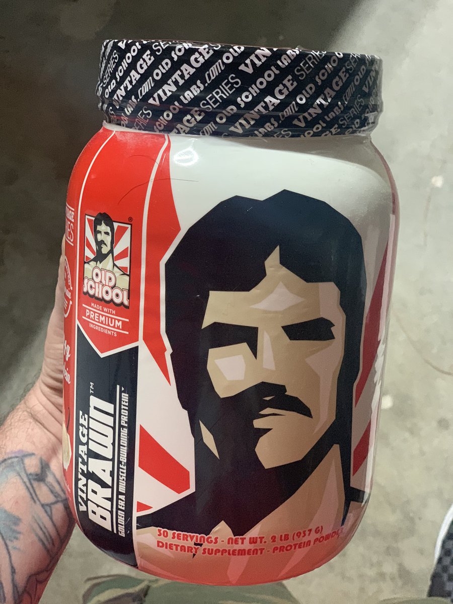 3rrorAdam's tweet photo. Trying out a new protein powder I got from a trainer friend of mine... bro, this shit looks like I’m about to ingest the Paper towel Browny dudes proteins LOL... you’re welcome for the laughs, assholes. Ok, I’ll let you know how it goes 🤙🏻 https://t.co/qtAU6ulKV5