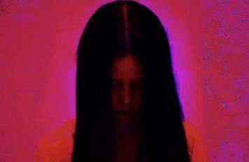 CursedTapeGirl's tweet photo. Credit to @drakeman87 https://t.co/Z4kyVqADLh