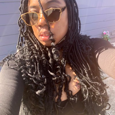 #NewProfilePic https://t.co/k8hqVVICpJ<a href="/tag/newprofilepic"class="tags">#NewProfilePic</a>
