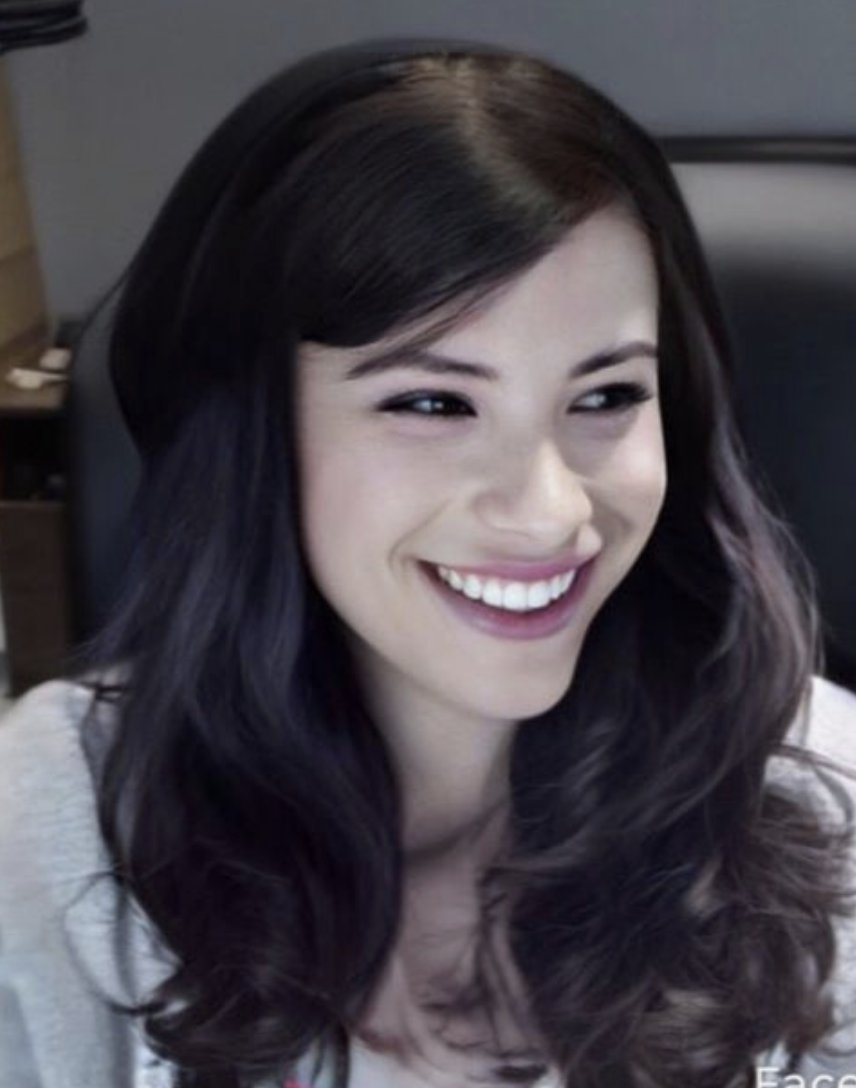 Vurb on X: @tommyinnit this is my girlfriend people say she looks like  georgenotfound t.coHZDHnH32Yl  X