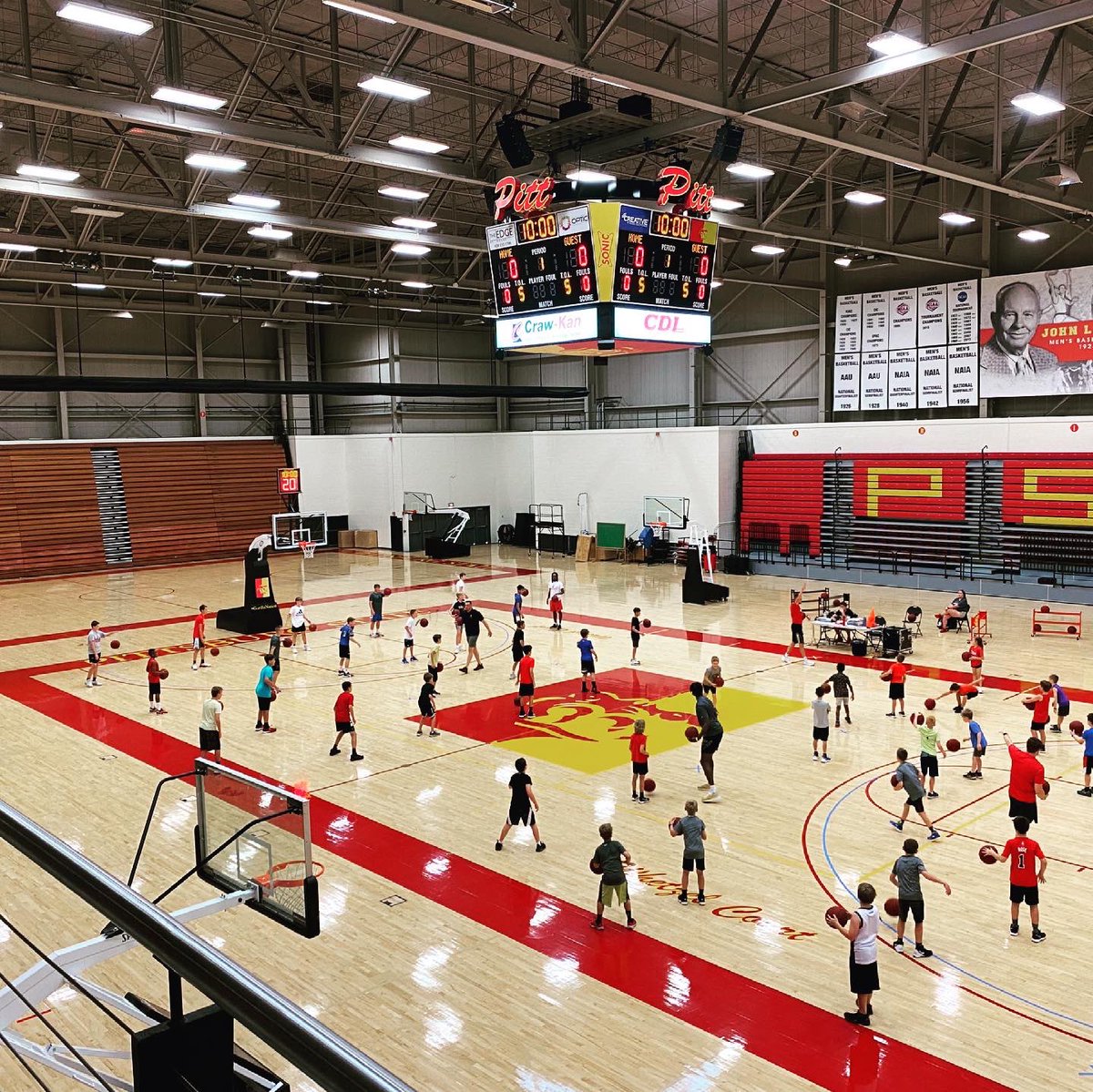 GorillasMBB's tweet photo. Gettin’ after it at camp! 

Day 1= ☑️ https://t.co/U81tkyfbpt