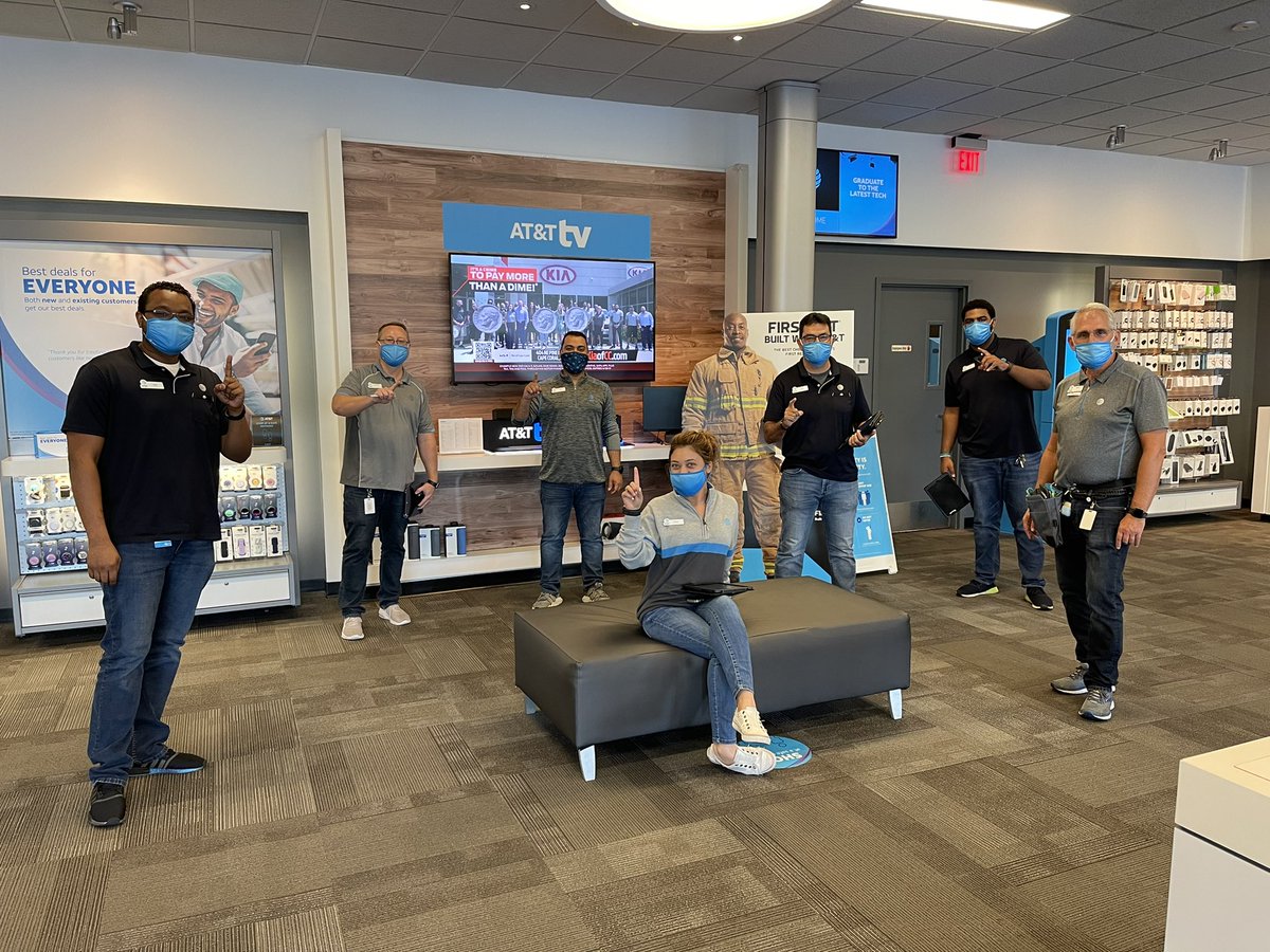 Big Monday <a href="/PowerHousePlaza/">Naples Plaza</a> 
17 voice 8 cru 6 data 2 video!!
All within the 4 walls!! Awesome Day Team!! #ProudRSM #Powerhouseplaza #battleship #fullparticipation <a href="/drew_wagz/">Andrew Wagner</a> <a href="/DanielaCarla00/">Daniela Edmondson</a> <a href="/jrluna11/">JR Luna</a> <a href="/HustleCoastFL/">Hustle Coast</a> <a href="/One_FLA/">OneFLA</a> <a href="/LuisVT_ATT/">LuisVT</a> <a href="/Reppin239/">Shannon Young</a>