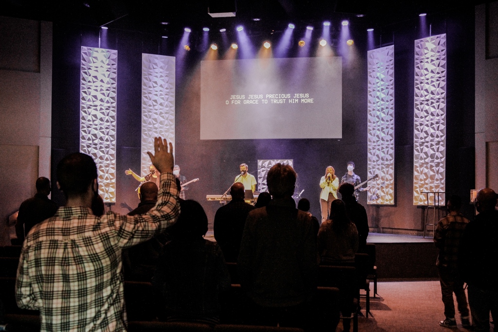 heartlandshpk's tweet photo. We loved having Heartland Youth (#Refugeshpk) take over the service this past weekend.  

#refugeshpk #heartlandalliance #heartland #churchservice #sherwoodpark #fortsask #shpkyouth #jrhigh #srhigh https://t.co/JvgpF2b9e2
