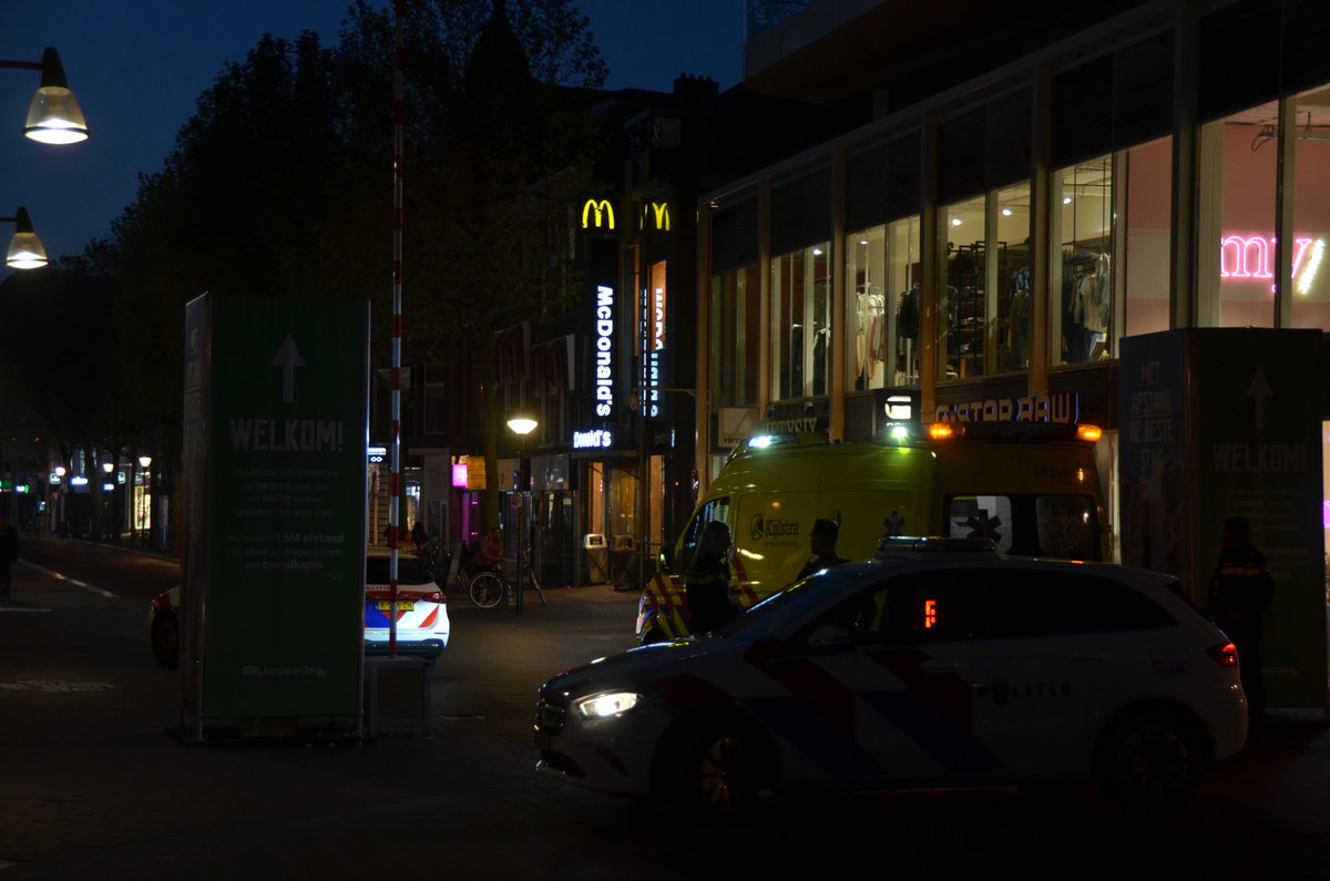 Steekincident in binnenstad Leeuwarden :..