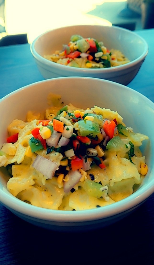 ModBites's tweet image. We couldn't be more proud of our second place win at the Mac &amp;amp; Cheese throwdown!! Some thought we were crazy, who thinks Mod-Mex when they think of mac?! WE DO! And so did the judges. This was our very FIRST event &amp;amp; there will be many more to come!! #MODbites #NuevoNation #LetsGo