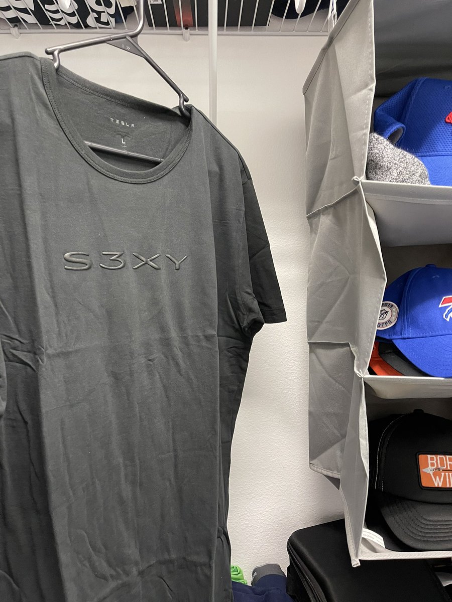 CantBeatDees's tweet photo. Got my #S3XY #Tesla shirt in. Now just waiting on the car! @elonmusk thanks again for making awesome products! #ModelY coming soon!
@AlexDelarge6553 have you picked up a shirt yet? You already got the car! 😂😂🤘🏻
Courtesy of #UATG #SAFEMOON #PancakeSwap #Bustingmyass https://t.co/nSN035mN0Y