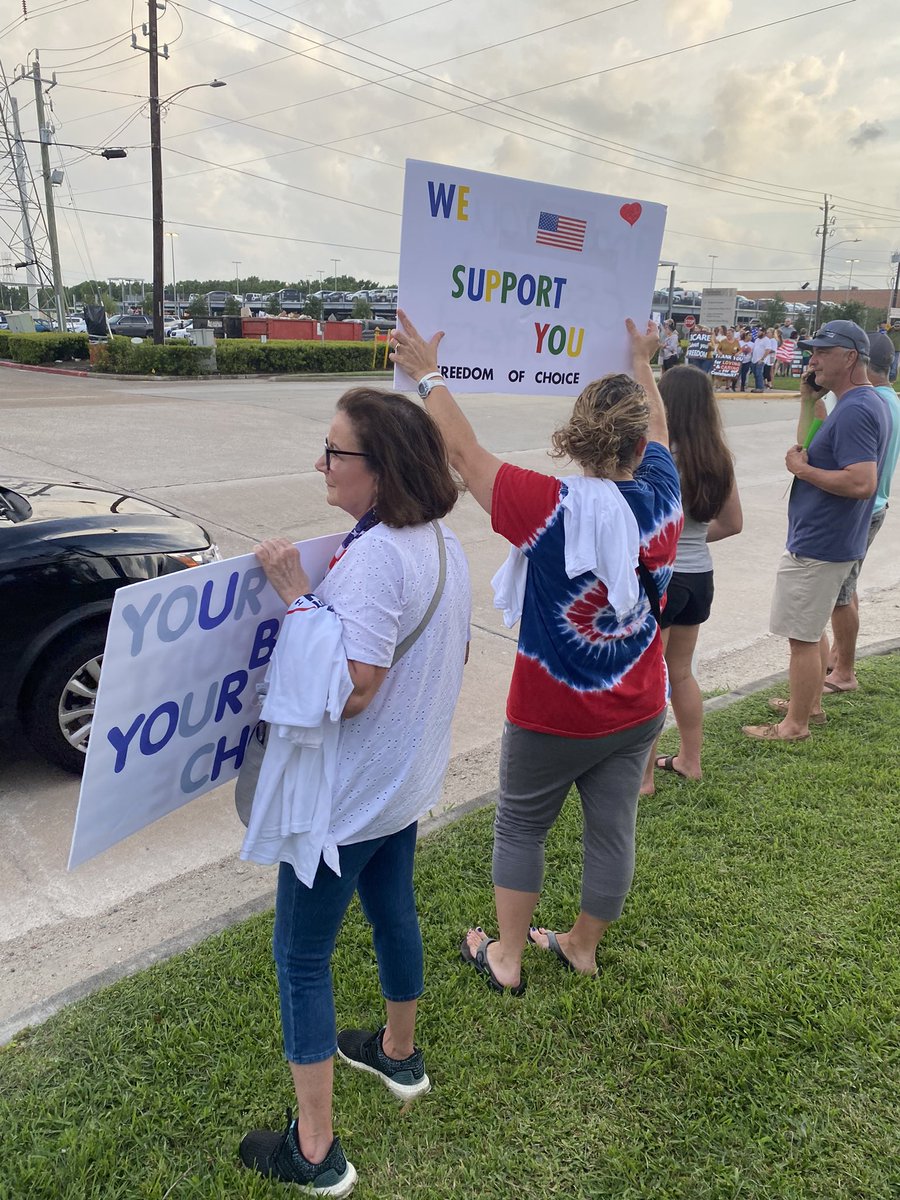 Mayra Moreno ABC13 tweet media