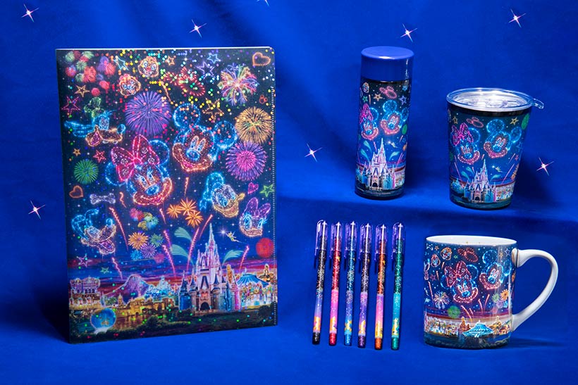 東京ディズニーリゾートpr 公式 東京ディズニーリゾートの夜空を閉じ込めた華やかなグッズ 今日のブログでは 東京 ディズニーリゾートの夜空とたくさんのディズニーキャラクターがデザインされたグッズをご紹介します おうちに帰ってからも楽しかっ 東京ディズニーリゾートpr 公式 東京ディズニーリゾートの夜空を閉じ込めた華やかなグッズ 今日のブログでは 東京 ディズニーリゾートの夜空とたくさんのディズニーキャラクターがデザインされたグッズをご紹介します おうちに帰ってからも楽しかっ