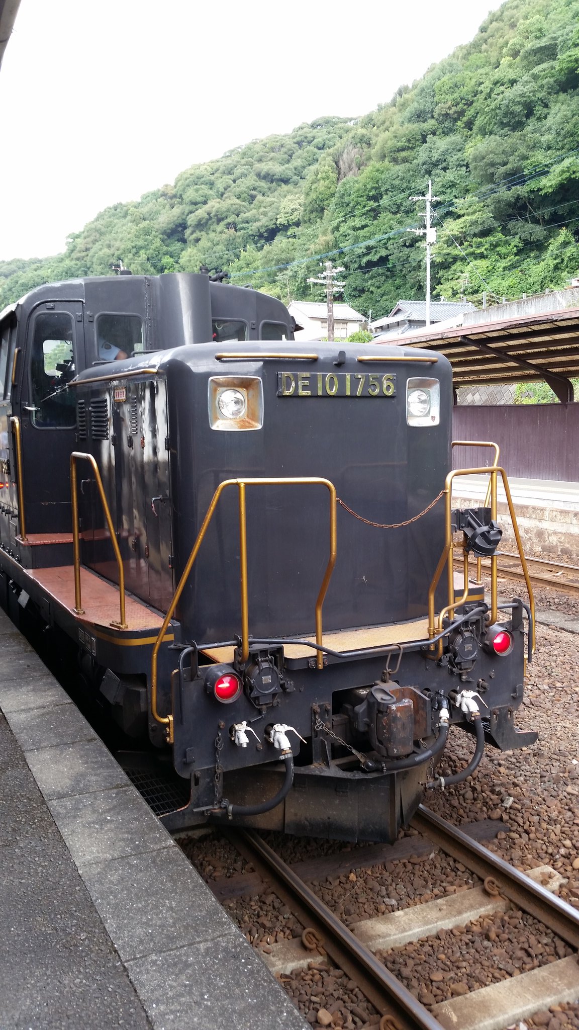 龍昌 Kurotsubame787 Twitter