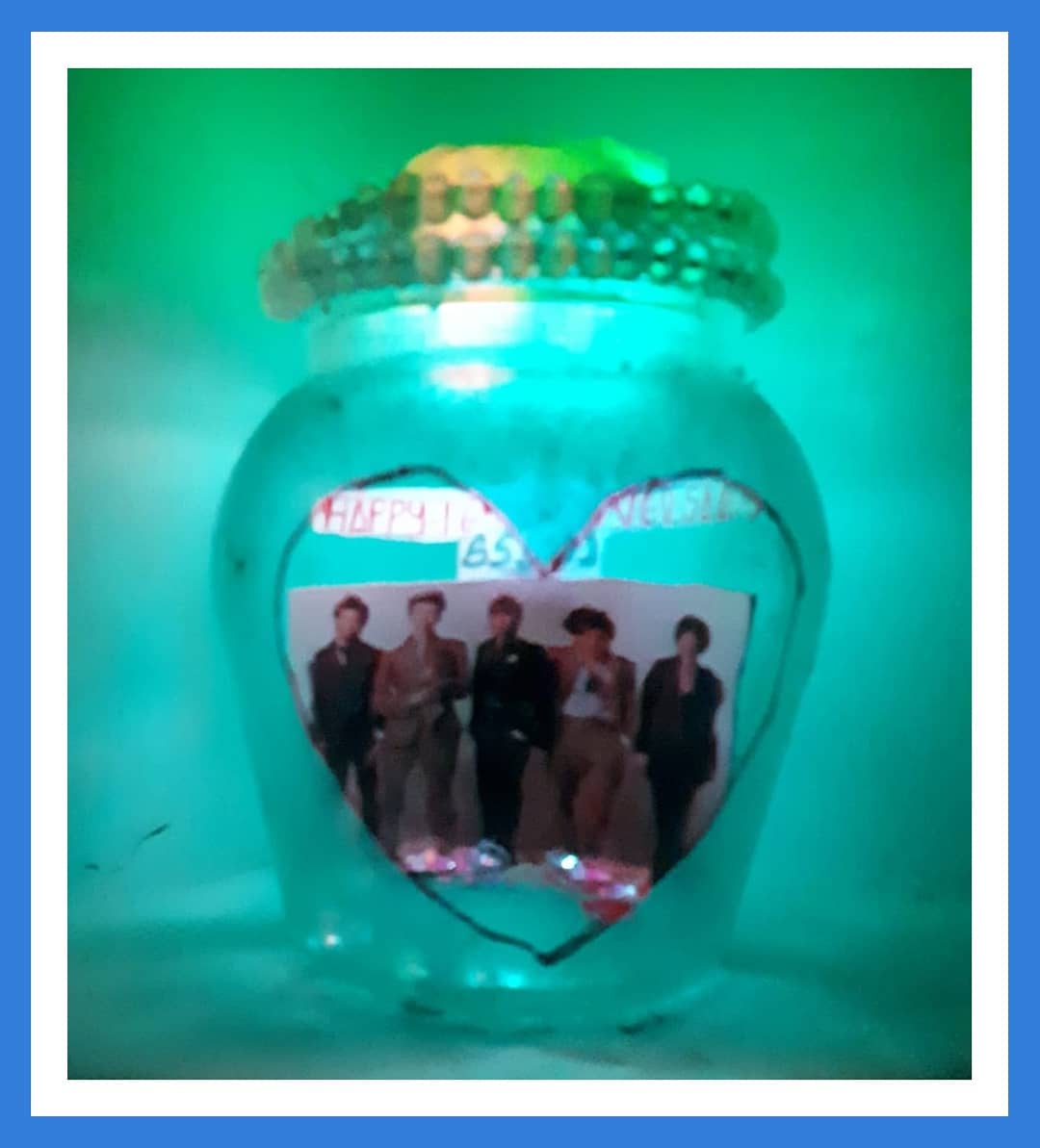 Henecia_ArgOFIC's tweet photo. Proyecto de fans Argentina 💚🇦🇷💚🇦🇷
@khj_heneciatwt
@mystyle1103
@jdream_kyuzone
@JungMin0403
@official_KHJ87

#Happy16thAnniversarySS501
#HappySweetXVI_SS501 https://t.co/lcNYR1capW