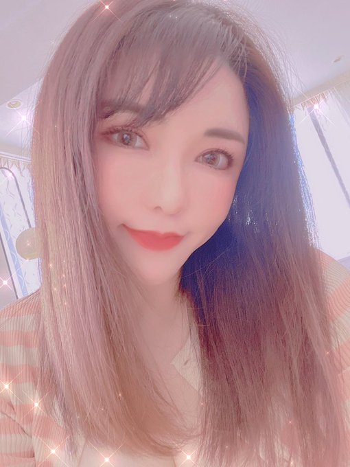おはよー?
昔は"こうじゃなきゃ"って強く思っていたけど、今は"そうゆうのもあるかな"って思える様になった。
その後の心地良さもリスクも自分のもの。 https://t.co/WKAqDnMI6B