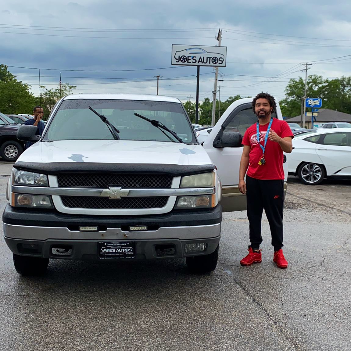 JoesAutos's tweet photo. Two of our June sales went with @chevrolet. Don’t forget, a portion of every sale this month goes to support the wonderful work of @rmhctoledo! #gowithJoes https://t.co/RU93NyQsrJ