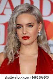 SarahisListeni1's tweet photo. Hi @Y100Michiana_  I’m requesting #OurSong by @AnneMarie  and @NiallOfficial For this weeks #Y100Interactive20Countdown https://t.co/oNuw4R7ake