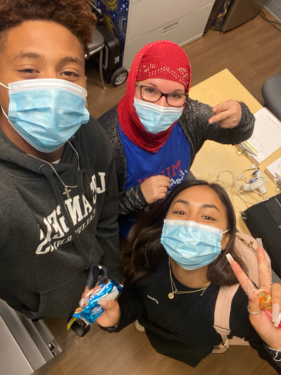 "Meaningful relationships with a caring adult can help students thrive in school&amp; life.Meaningful relationships don't just happen.They take time&amp; effort. Be deliberate in creating a culture of trust &amp; belonging.What you say &amp; do creates the culture
Be intentional"
(Salma Hussein)